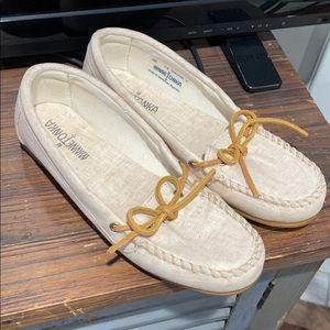 MINETONKA•Khaki Linen Loafers•NWOT•Sz 7.5